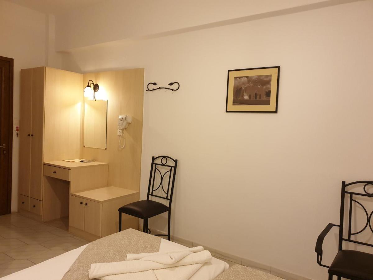 Sifnos Hotel Benaki Platis Gialos  Zewnętrze zdjęcie