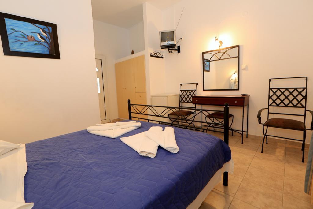 Sifnos Hotel Benaki Platis Gialos  Zewnętrze zdjęcie