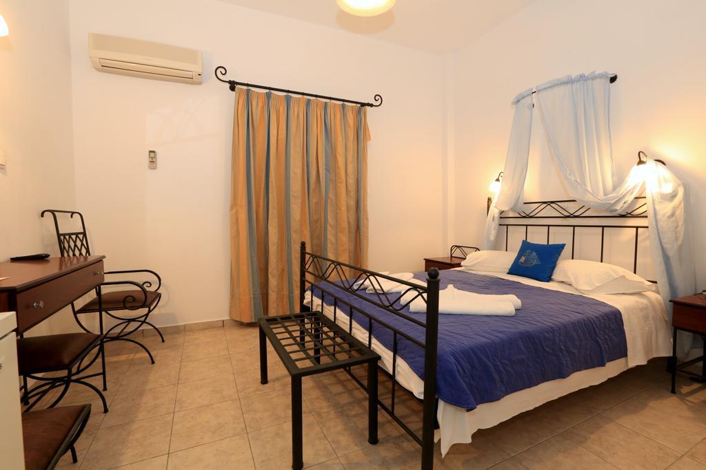 Sifnos Hotel Benaki Platis Gialos  Zewnętrze zdjęcie